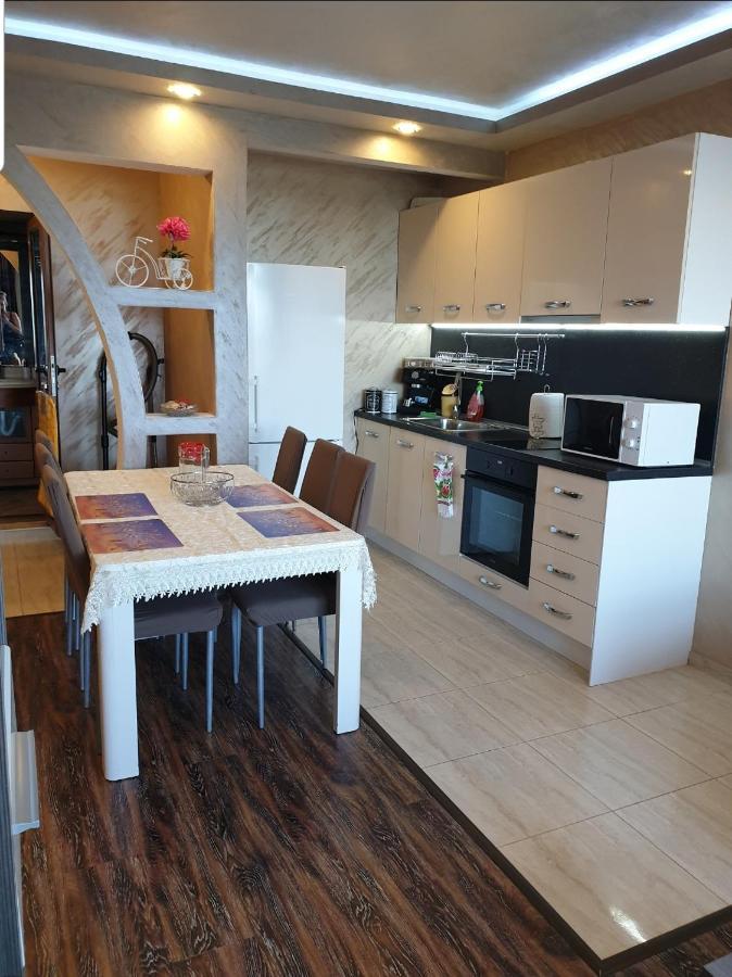 Sunshine Apartment Pomorie Eksteriør bilde
